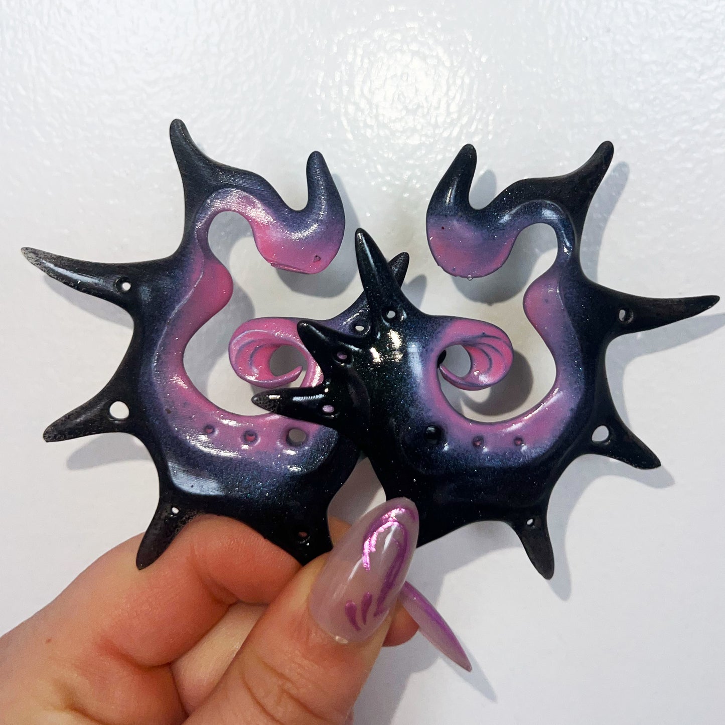 PINK AND BLACK CONCH EARRING SET
