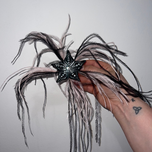 BLACK & PINK SMALL OSTRICH FEATHER CLIP