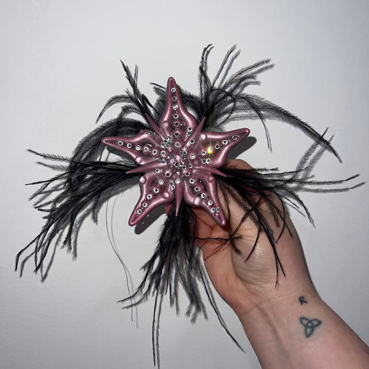 LARGE PINK OSTRICH FEATHER CLIP